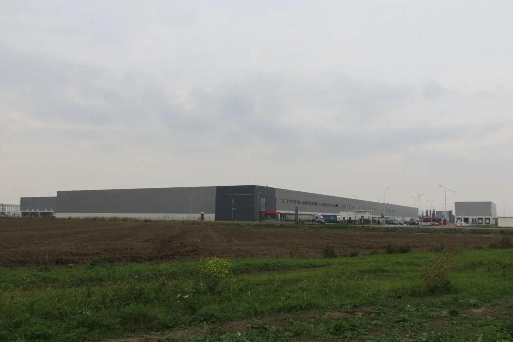 nova pazova industrijski objekat skladiste delhaze 1